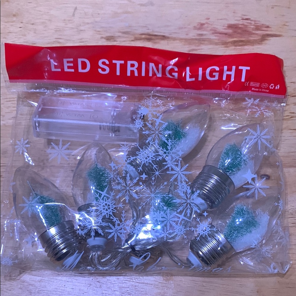 LED String Light with Snowflake Design